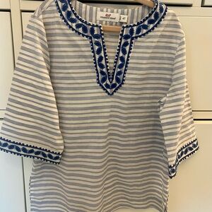 Vineyard Vines Navy and White Embroidered Top